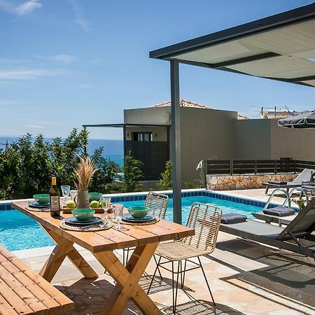 Villa Blue Sea Spathíon Екстериор снимка